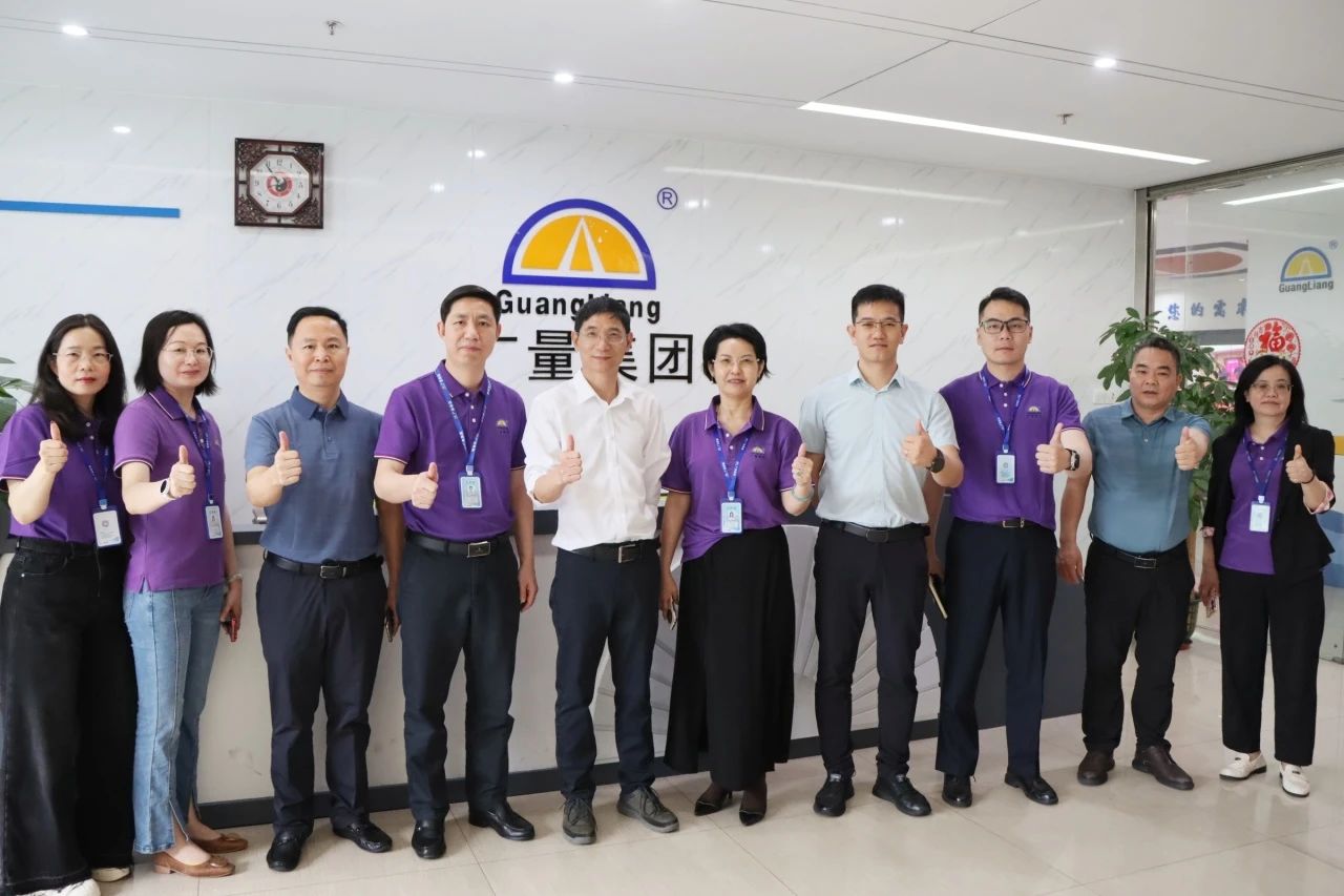 威客电竞VKGAME集团丨从资源到智慧：：：威客电竞VKGAME与中铁二十五局再启战略新局